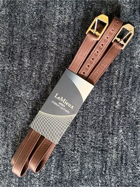 LeMieux Arika Stirrup Leathers (130cm/52”)
